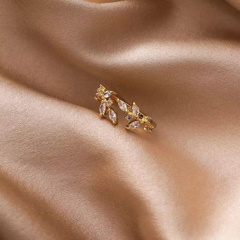 Majorelle Leaf Zircon Adjustable Rings